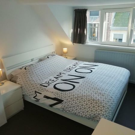 Seagull'S Nest Apartment Остенде Екстериор снимка