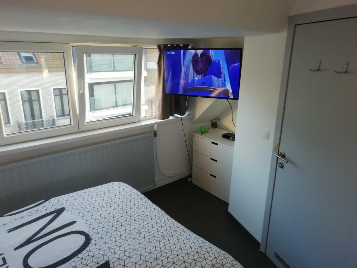 Seagull'S Nest Apartment Остенде Екстериор снимка